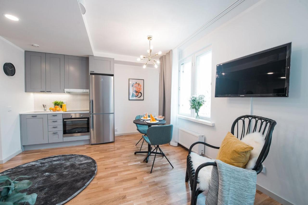 Forenom Serviced Apartments Helsinki Toeoeloe المظهر الخارجي الصورة